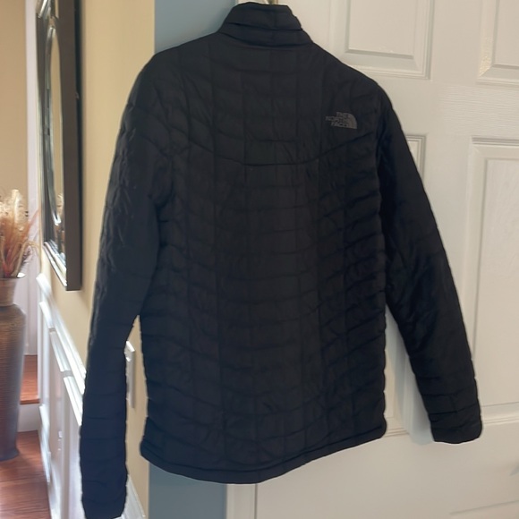 Northface men’s lightweight jacket - Picture 4 of 5